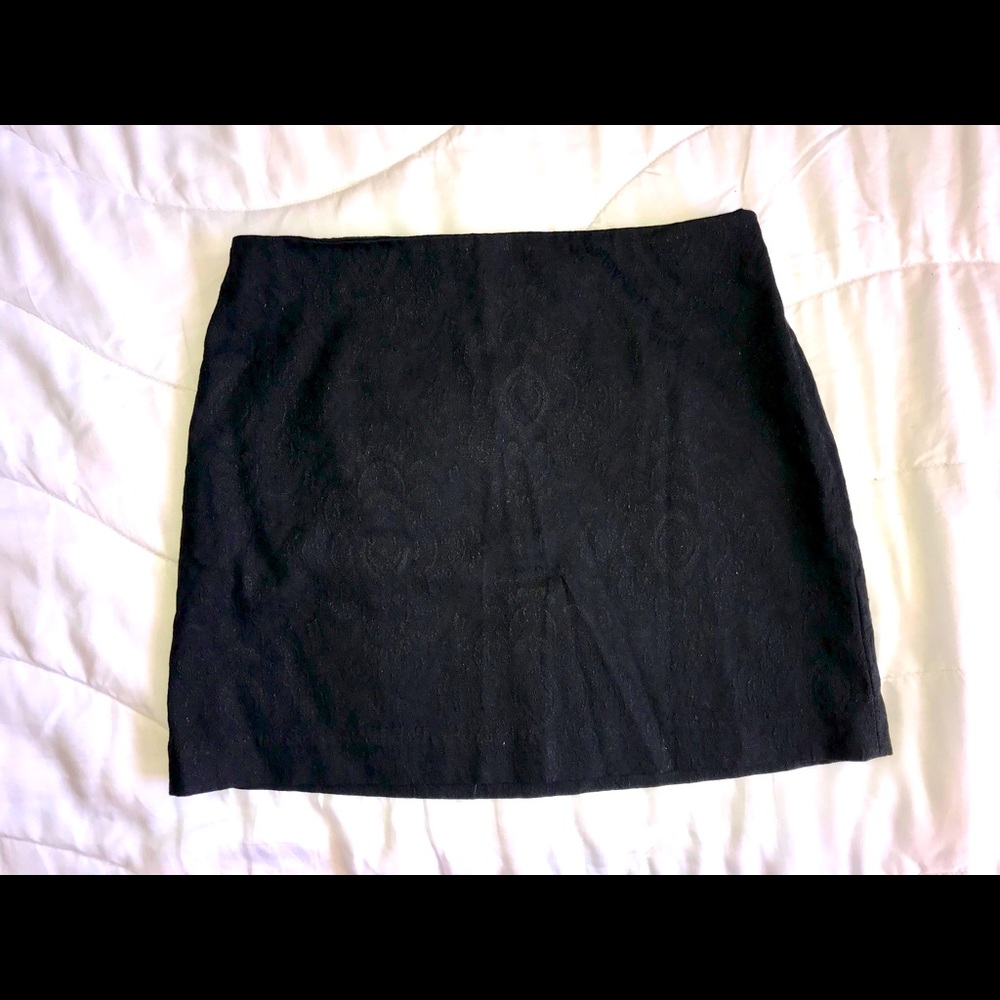 Express black mini skirt with a paisley pattern